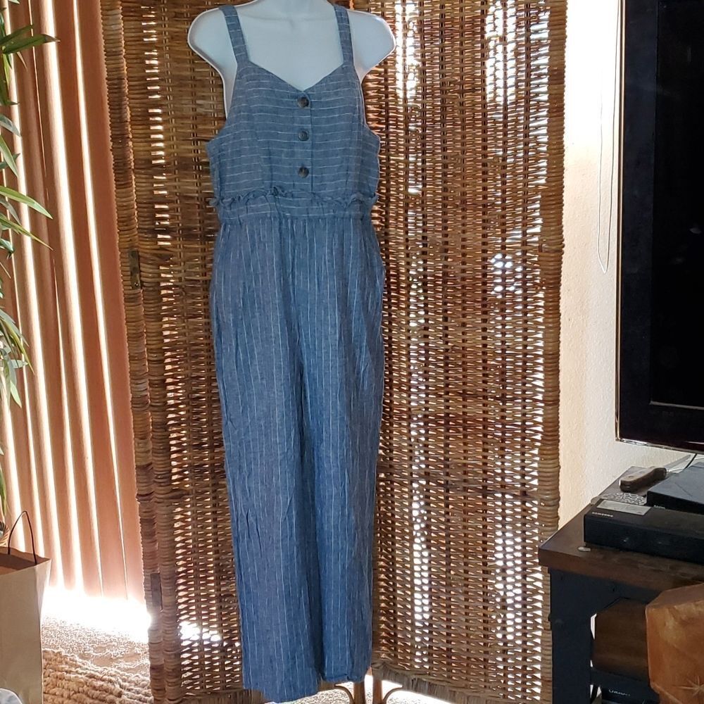Romeo & Juliet Couture Button Front Jumpsuit L